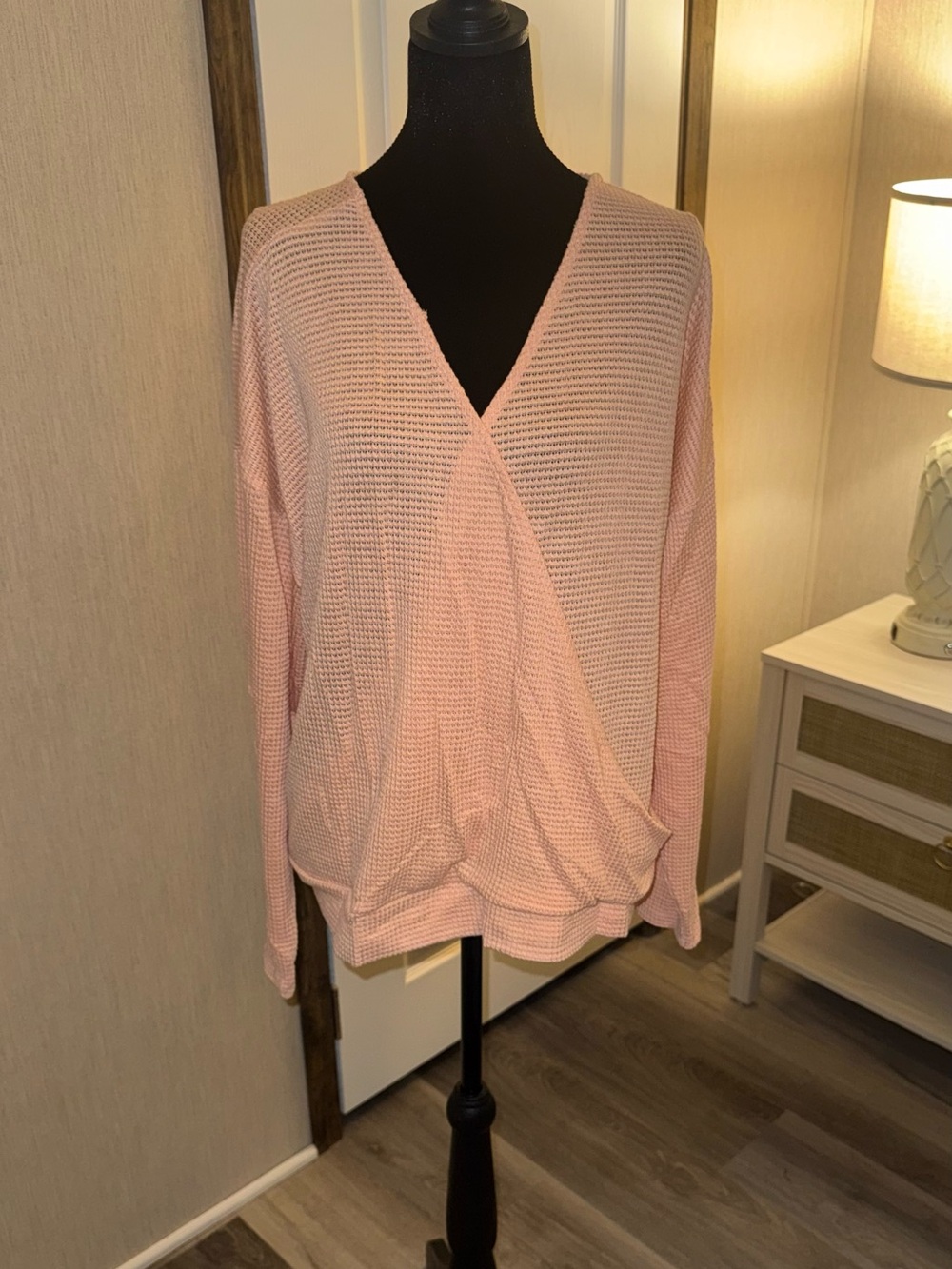 Boutique Women’s Soft Pink Waffle Knit V-Neck Faux Wrap Top - Picture 2 of 4